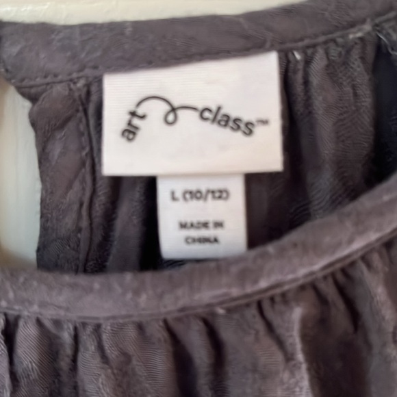 Girls size 10/12 long sleeve dress - Picture 2 of 3